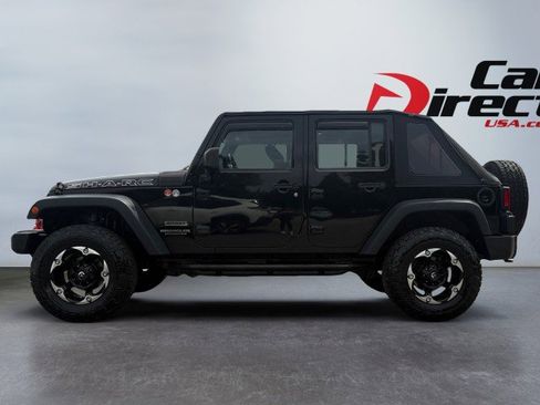 Used 2014 Jeep Wrangler Unlimited Sport w/ Connectivity Group image 9