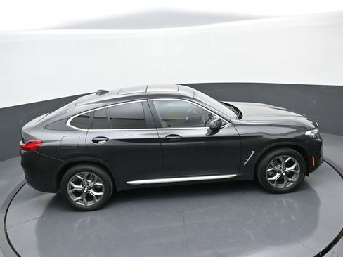 Used 2024 BMW X4 xDrive30i image 36