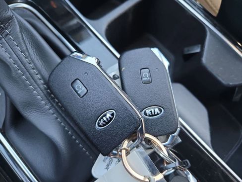 Certified 2021 Kia Telluride SX image 35