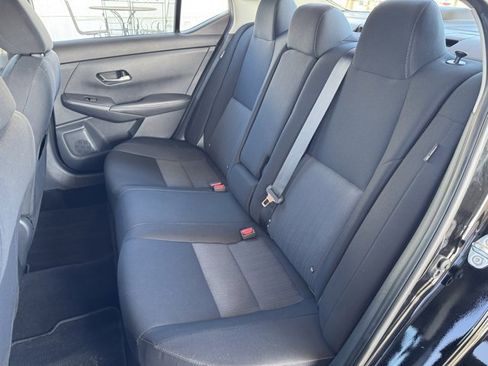 Used 2022 Nissan Sentra SV w/ Trunk Package image 18