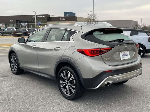 Used 2019 INFINITI QX30 Premium w/ Navigation Package image 28