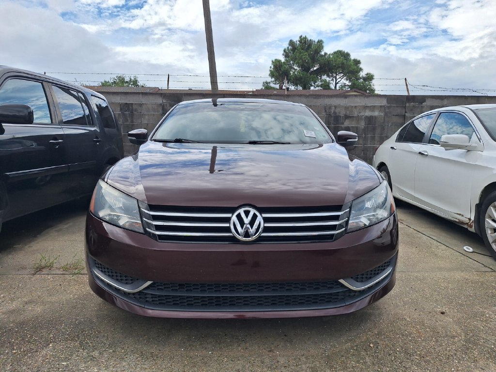 Used 2013 Volkswagen Passat 2.5 SE FWD image 2