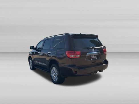 Used 2012 Toyota Sequoia Platinum AWD/4WD image 6