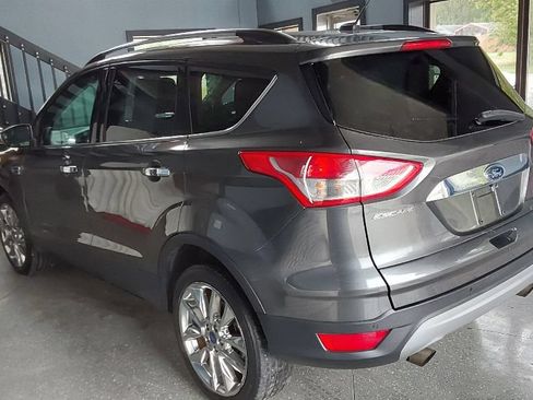 Used 2015 Ford Escape SE w/ SE Chrome Package AWD/4WD image 22
