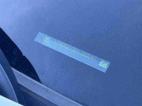 Used 2024 Chevrolet Equinox LS image 10