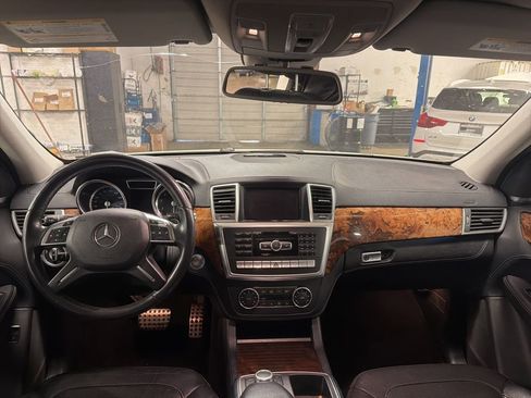 Used 2015 Mercedes-Benz ML 400 4MATIC image 4