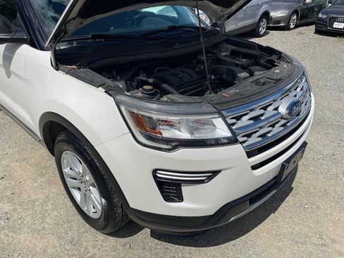 Used 2019 Ford Explorer XLT AWD/4WD image 26