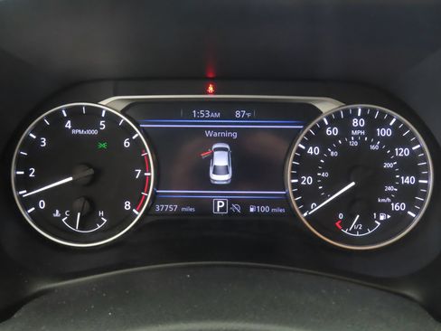 Used 2024 Nissan Sentra SV w/ All-Weather Package FWD image 9