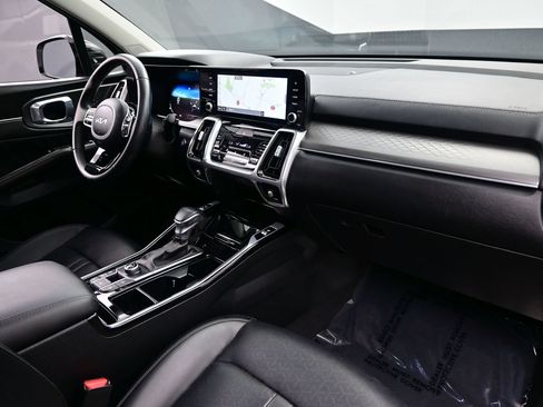 Used 2023 Kia Sorento SX FWD image 15