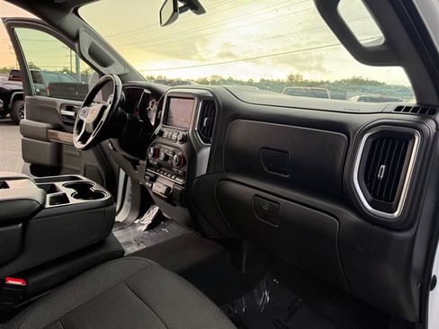 Used 2020 Chevrolet Silverado 2500 LT image 11