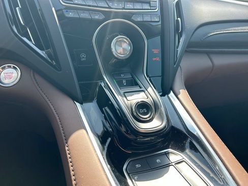 Used 2023 Acura RDX AWD w/ Advance Package image 3