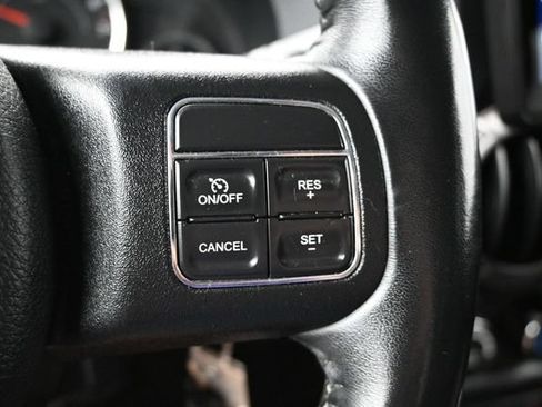 Used 2017 Jeep Wrangler Unlimited Sport AWD/4WD image 28
