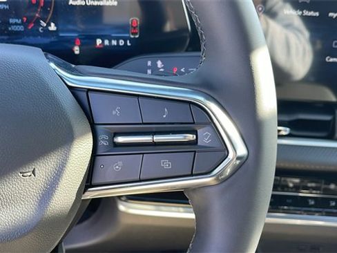 New 2026 Chevrolet Equinox LT image 24