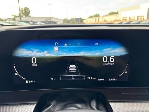 Used 2023 Kia Sportage SX FWD image 12