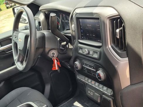 Used 2021 Chevrolet Silverado 1500 Custom RWD image 23