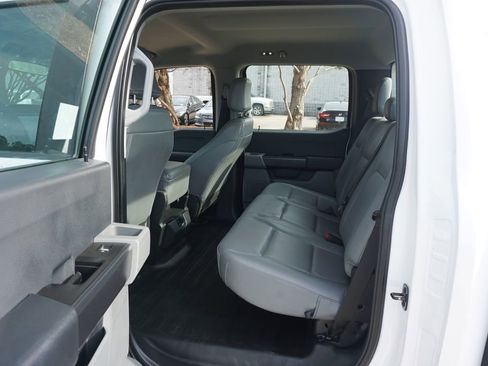 Used 2024 Ford F150 XL RWD image 14