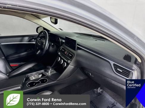 Used 2022 Genesis G70 2.0T AWD/4WD image 31