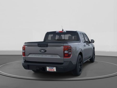 New 2025 Ford Maverick Lariat w/ Black Appearance Package image 8