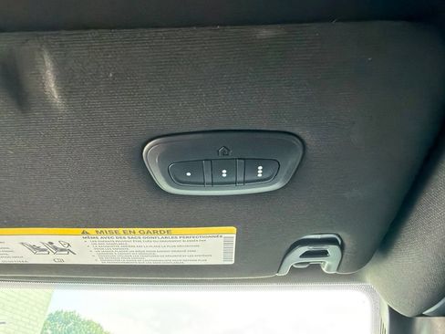 Used 2021 RAM 2500 4x4 Mega Cab Laramie image 40