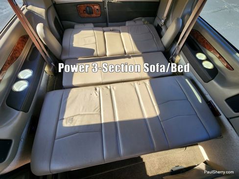 Used 2021 Chevrolet Express 2500 LS w/ Enhanced Convenience Package image 8