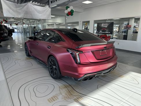 Used 2025 Cadillac CT5 V Blackwing w/ Carbon Fiber 2 Package image 7