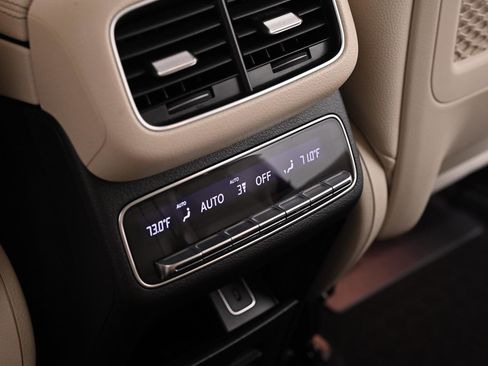 Used 2022 Mercedes-Benz GLS 450 4MATIC image 38