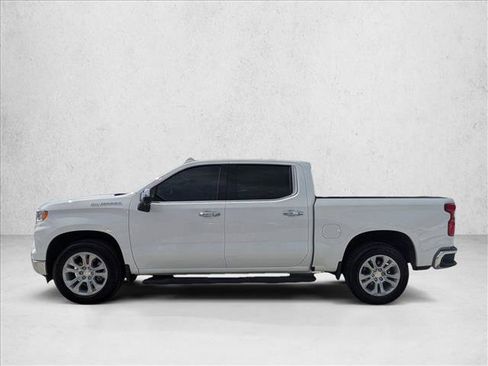 Used 2023 Chevrolet Silverado 1500 LTZ RWD image 9