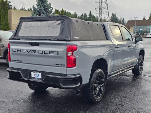 Used 2024 Chevrolet Silverado 1500 Custom Trail Boss w/ Dark Appearance Package image 7