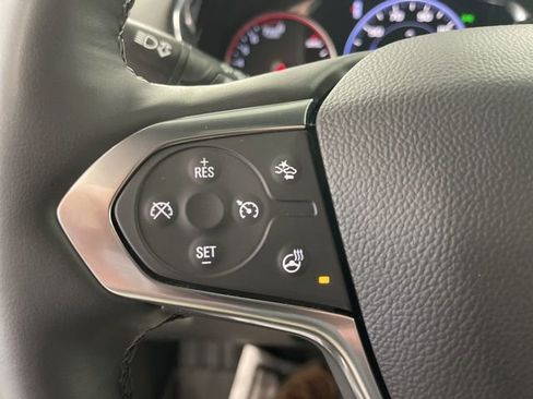 Used 2023 Chevrolet Traverse Premier w/ Redline Edition image 22