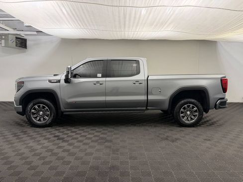 Used 2024 GMC Sierra 1500 AT4 w/ Technology Package AWD/4WD image 2