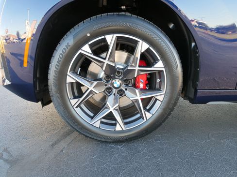 New 2026 BMW X3 xDrive30 w/ M Sport Package image 13