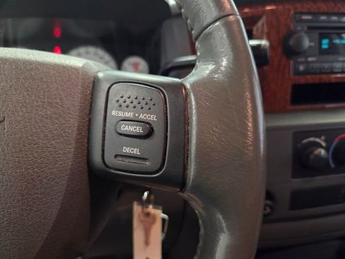 Used 2006 Dodge Ram 2500 Truck SLT w/ Light Group RWD image 21
