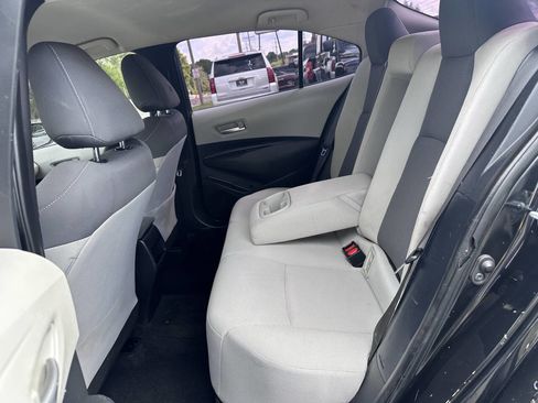 Used 2021 Toyota Corolla LE FWD image 16