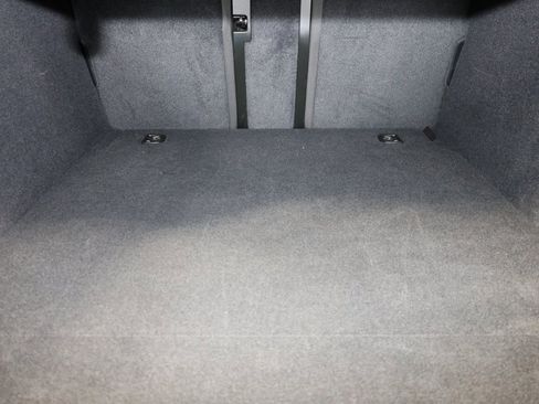 Used 2022 Audi e-tron GT Prestige image 18