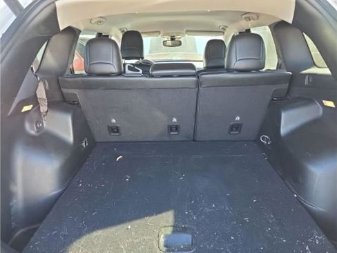 Used 2022 Jeep Cherokee Trailhawk w/ Comfort/Convenience Group image 10