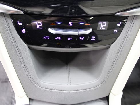 Certified 2024 Cadillac XT6 Premium Luxury w/ LPO, Floor Liner Package image 36