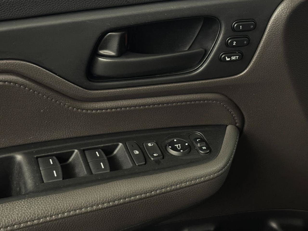 Used 2022 Honda Odyssey EX-L image 23