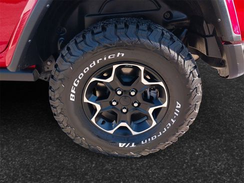 Used 2021 Jeep Wrangler Unlimited Rubicon 4xe w/ Steel Bumper Group image 12