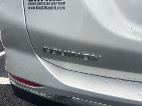 Used 2019 Chevrolet Equinox LT w/ LPO, Cargo Package FWD image 11