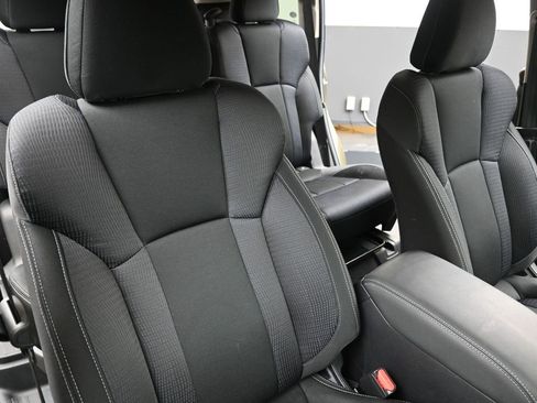 Certified 2024 Subaru Ascent Premium w/ Convenience Package image 6