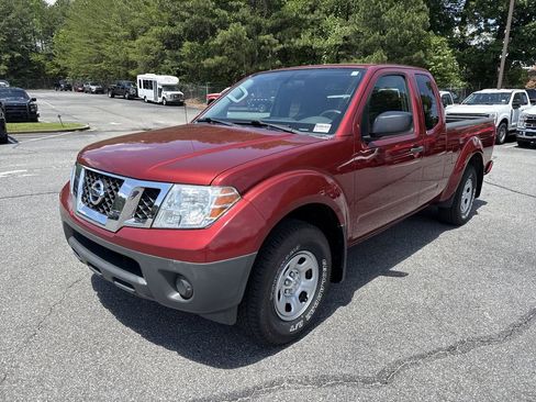 Used 2018 Nissan Frontier S RWD image 3