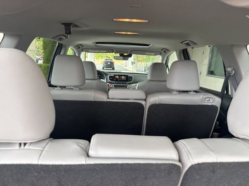 Used 2021 Honda Pilot Special Edition image 19