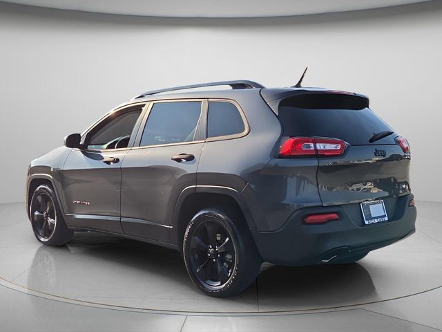 Used 2016 Jeep Cherokee Sport FWD image 6