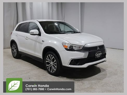 Used 2017 Mitsubishi Outlander Sport ES AWD/4WD image 1