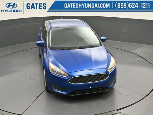 Used 2018 Ford Focus SE image 42