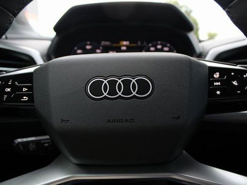 New 2025 Audi Q4 e-tron Premium Plus image 14