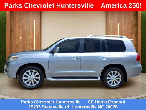 Used 2008 Lexus LX 570 4WD image 31