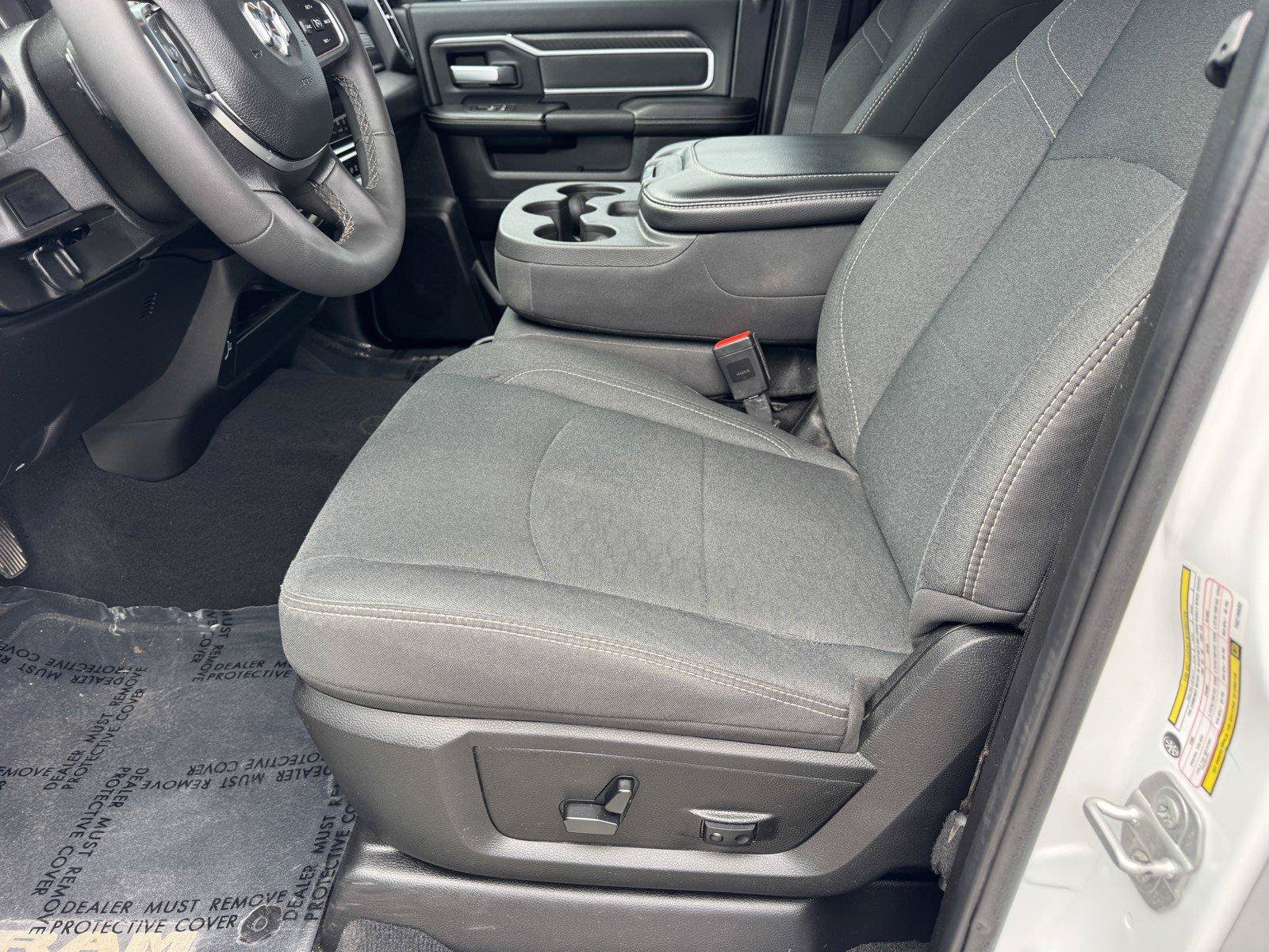 Used 2026 RAM 2500 Big Horn AWD/4WD image 16