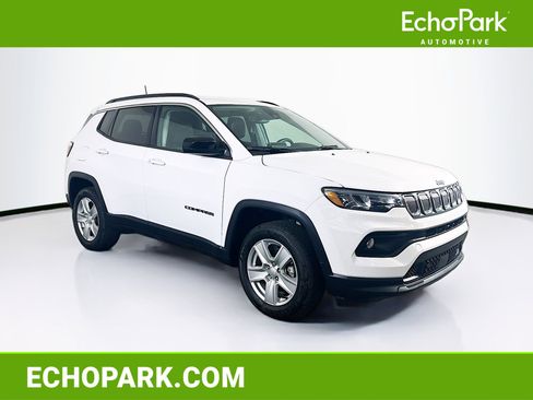 Used 2022 Jeep Compass Latitude w/ Convenience Group image 1