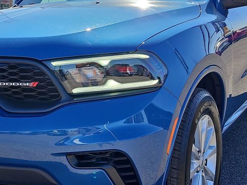 Used 2025 Dodge Durango GT image 8